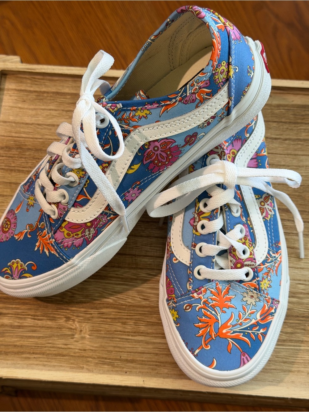 NWOT Vans Liberty Fabrics Old Skool Tapered “Patchwork Floral” Sneakers, Sz 5.5